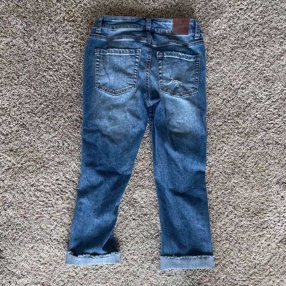 Maurice’s capris jeans - Picture 2 of 5
